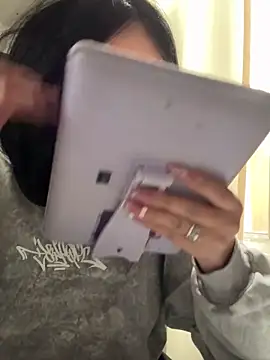 Snapshot of Sara_Fernandez_ chatting on 02-12-26, 01:39 Sara Fernandez online show from 02-12-26, 01:39