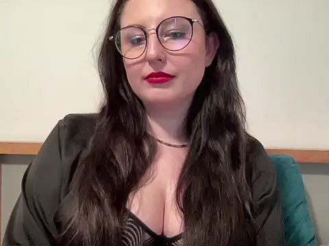 Snapshot of DorothyJoy chatting on 05-06-26, 01:27 DorothyJoy online show from 05-06-26, 01:27