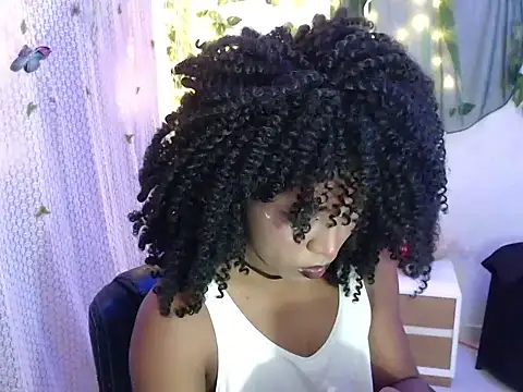 zafiro blu online show from 04-14-26, 01:28