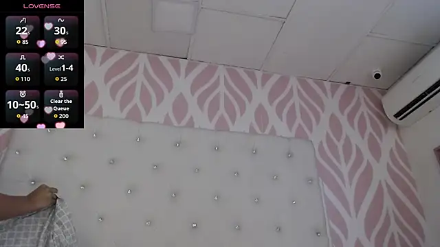 MariyaNovakie online show from 04-06-26, 12:17