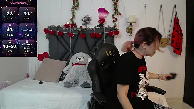 Sharma Amayra online show from 03-03-26, 07:42