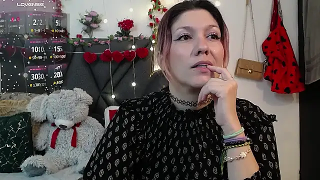 Sharma Amayra online show from 03-31-26, 07:14