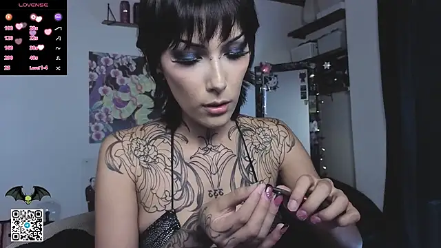 poison dafne online show from 06-10-26, 07:24