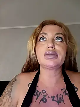 MiaMooly online show from 03-04-26, 03:07