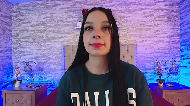 Elizabeth Ferrer online show from 04-13-26, 12:32