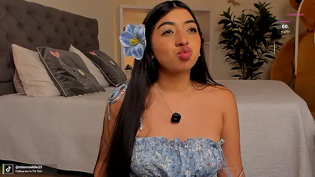 Snapshot of missvancouver chatting on 02-21-26, 01:17 missvancouver online show from 02-21-26, 01:17