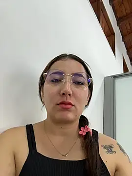 Snapshot of Arya___ chatting on 02-05-26, 02:54 Arya online show from 02-05-26, 02:54