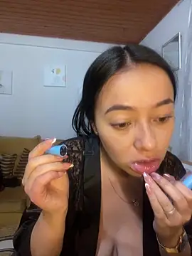 JulietaRiios online show from 04-17-26, 11:30