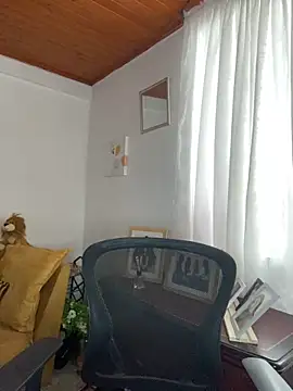 JulietaRiios online show from 05-16-26, 06:50
