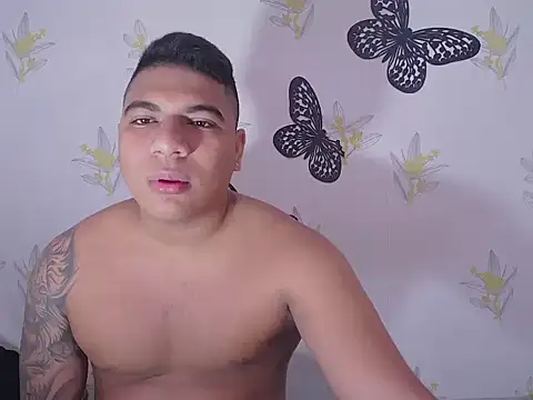 Snapshot of BradKamil chatting on 03-03-26, 01:45 BradKamil online show from 03-03-26, 01:45