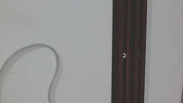 Snapshot of miss_caty chatting on 02-16-26, 11:23 miss caty online show from 02-16-26, 11:23