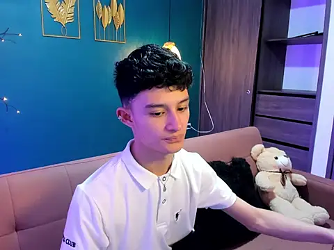 Snapshot of Patrick_Howland_ chatting on 02-13-26, 03:35 Patrick Howland online show from 02-13-26, 03:35