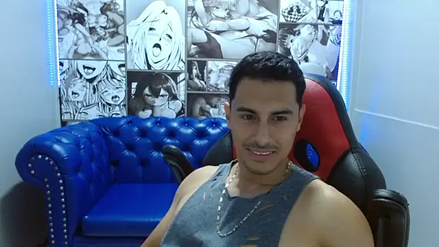 Snapshot of Mike_Conors chatting on 02-10-26, 01:53 Mike Conors online show from 02-10-26, 01:53