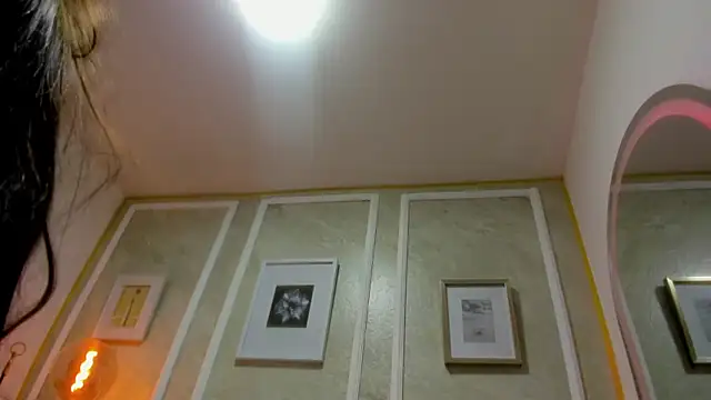 Snapshot of Raven_love chatting on 04-24-26, 07:38 Raven love online show from 04-24-26, 07:38