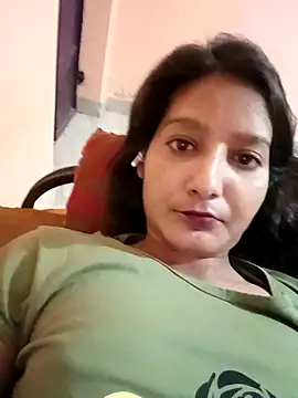 Snapshot of Ayesharani1 chatting on 05-06-26, 12:41 Ayesharani1 online show from 05-06-26, 12:41