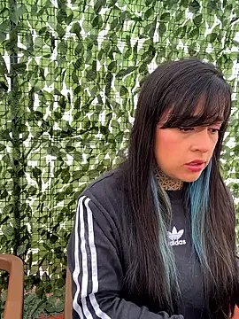 Snapshot of Annie_Alicee chatting on 02-07-26, 01:37 Annie Alicee online show from 02-07-26, 01:37