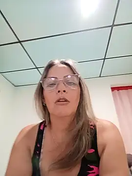 Snapshot of MONITA_SEXXX chatting on 02-18-26, 01:34 MONITA SEXXX online show from 02-18-26, 01:34