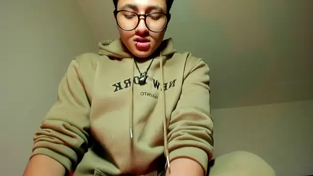 Snapshot of Adonibaskerville4 chatting on 02-23-26, 02:14 Adonibaskerville4 online show from 02-23-26, 02:14