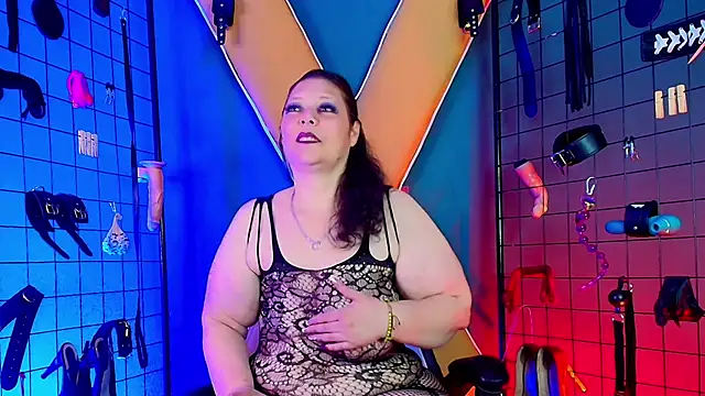 Judith Mature bdsm online show from 02-20-26, 07:58