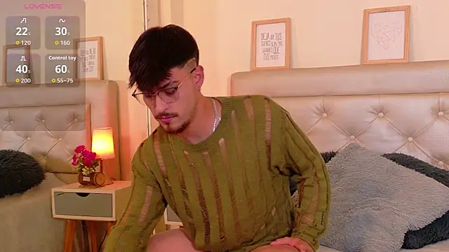 Aiden Gray online show from 02-17-26, 09:10