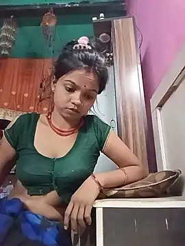 Snapshot of Cut_ikina chatting on 07-23-26, 04:38 Cut ikina online show from 07-23-26, 04:38