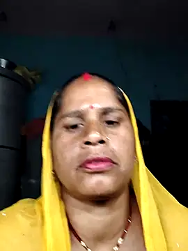 Snapshot of Hot_kiran4 chatting on 02-26-26, 06:12 Hot kiran4 online show from 02-26-26, 06:12