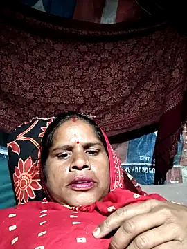 Hot kiran4 online show from 03-10-26, 05:51