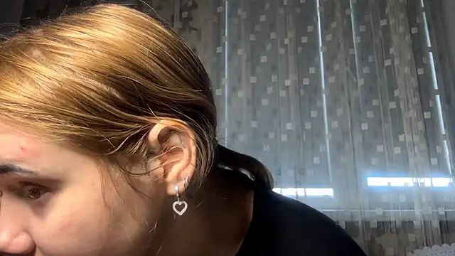 Snapshot of LedAffinity chatting on 02-18-26, 07:48 LedAffinity online show from 02-18-26, 07:48