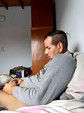 gordorichard online show from 04-08-26, 01:44