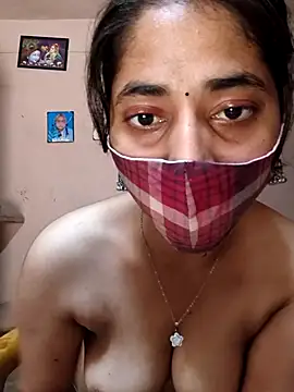 Kitti-Sharma online show from 06-27-26, 07:24