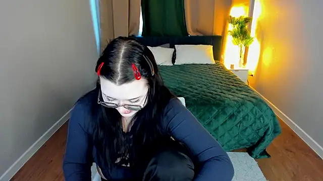 Kira G0ld online show from 03-17-26, 01:10