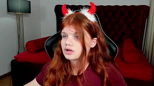 ChloeHalses online show from 07-29-26, 05:11