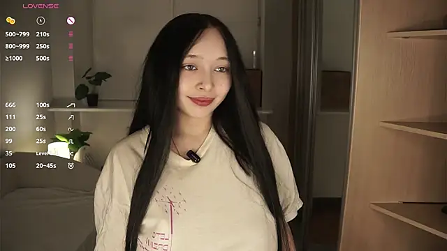 Snapshot of HannaHayles chatting on 03-03-26, 05:41 HannaHayles online show from 03-03-26, 05:41