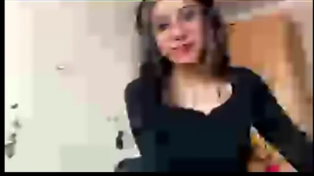 Snapshot of MarianRuhle chatting on 02-26-26, 01:21 MarianRuhle online show from 02-26-26, 01:21