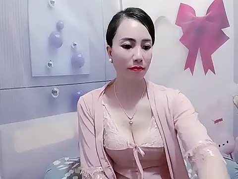 Hello-Kitty001 online show from 03-25-26, 08:26