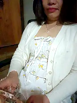 Snapshot of aki_zz69 chatting on 02-06-26, 01:14 aki zz69 online show from 02-06-26, 01:14