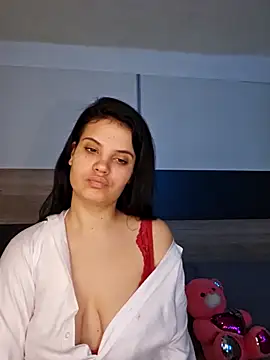 Karolina Velvet online show from 02-26-26, 10:58