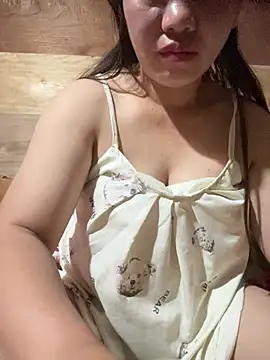 Snapshot of Naoo_Chan01 chatting on 06-15-26, 08:44 Naoo Chan01 online show from 06-15-26, 08:44