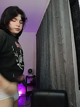 Daniellesins1 online show from 02-14-26, 06:43