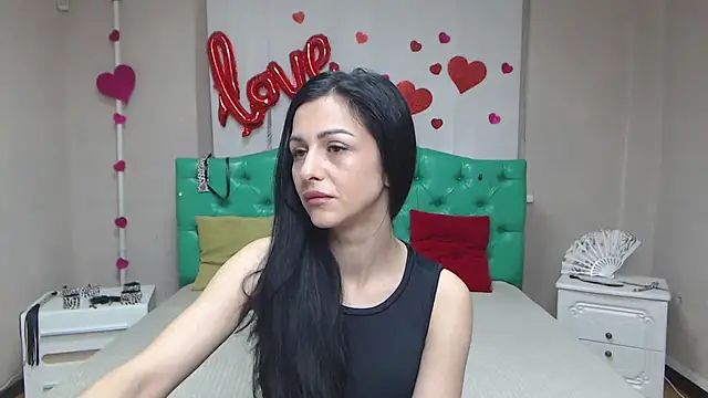 EvaClarkk online show from 04-10-26, 05:23