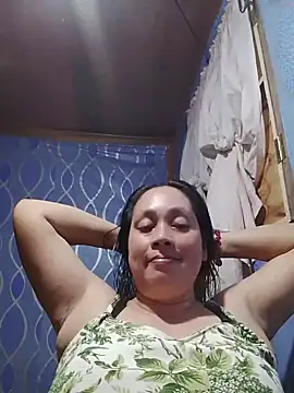 Snapshot of May_Bombs chatting on 06-15-26, 08:05 May Bombs online show from 06-15-26, 08:05