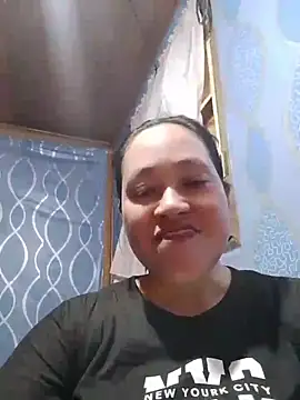 Snapshot of May_Bombs chatting on 06-23-26, 05:49 May Bombs online show from 06-23-26, 05:49