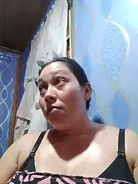 Snapshot of May_Bombs chatting on 07-07-26, 12:42 May Bombs online show from 07-07-26, 12:42