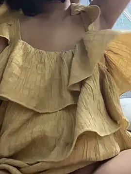 Miu Xinh online show from 03-17-26, 05:49