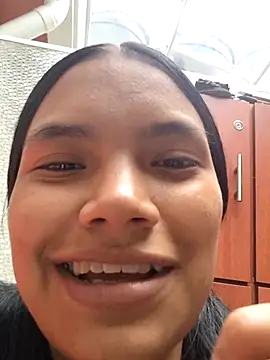 Snapshot of Julieta_Parker chatting on 02-23-26, 06:38 Julieta Parker online show from 02-23-26, 06:38