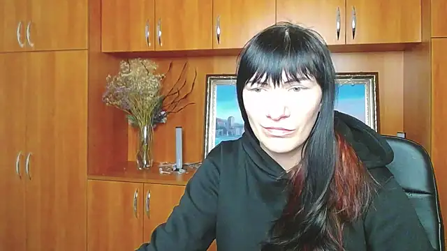 Snapshot of Rosalinda_ro chatting on 02-23-26, 02:14 Rosalinda ro online show from 02-23-26, 02:14