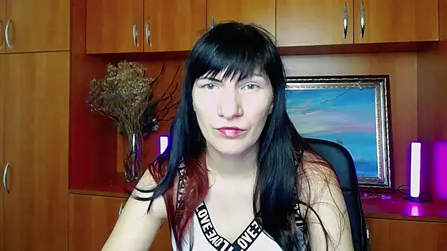 Snapshot of Rosalinda_ro chatting on 02-25-26, 01:21 Rosalinda ro online show from 02-25-26, 01:21