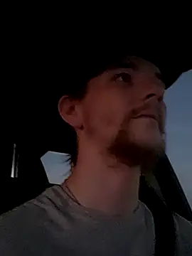 Snapshot of Horus1922 chatting on 02-12-26, 12:27 Horus1922 online show from 02-12-26, 12:27