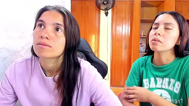 Snapshot of Emily_and_Soffy chatting on 02-27-26, 12:27 Emily and Soffy online show from 02-27-26, 12:27