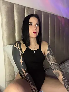 Snapshot of lolibahia chatting on 02-08-26, 04:43 lolibahia online show from 02-08-26, 04:43